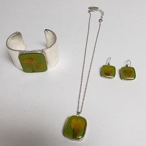 Beautiful birth month flower jewelry - March